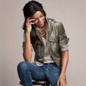 CAbi Sunday topper velvet, jean jacket, metallic size medium